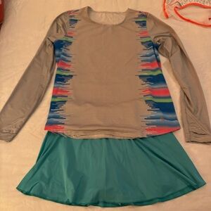 Cross Court top, Fila skirt, M, tennis/pball VG condition, ret $110, now $32